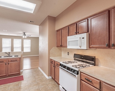22626 Goss Spring Court S - Photo Thumbnail 10