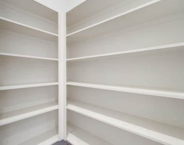 1526 Chestnut Street - Photo Thumbnail 21