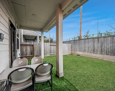 8207 Rising Stream Drive - Photo Thumbnail 6
