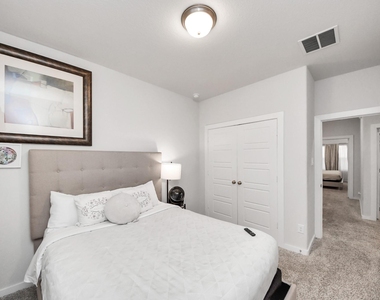 8207 Rising Stream Drive - Photo Thumbnail 35