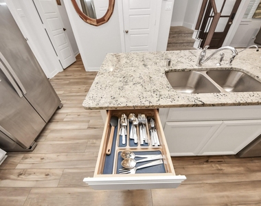 8207 Rising Stream Drive - Photo Thumbnail 22