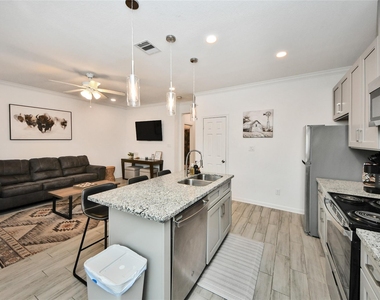 7980 Ethel Street - Photo Thumbnail 9
