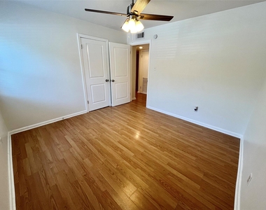 3603 Murworth Drive - Photo Thumbnail 11