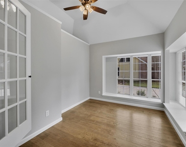 35 Cornerbrook Place - Photo Thumbnail 8