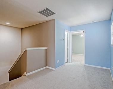 7507 Trail Hollow - Photo Thumbnail 25