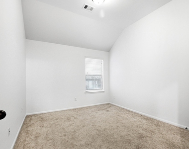 29142 Crested Butte Drive - Photo Thumbnail 29