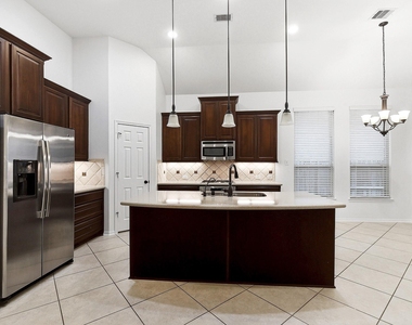 29142 Crested Butte Drive - Photo Thumbnail 14