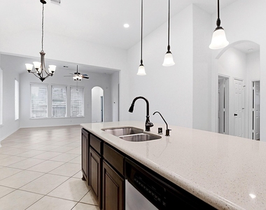 29142 Crested Butte Drive - Photo Thumbnail 12