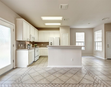 16535 Cairngrove Lane - Photo Thumbnail 9