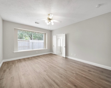 4414 Casey Circle - Photo Thumbnail 7