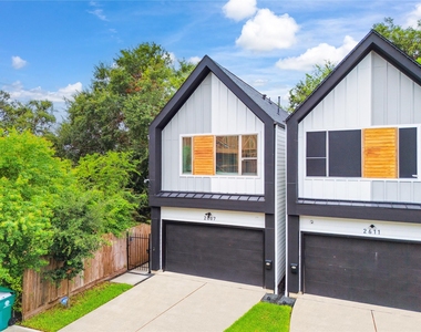 2607 Rosalie Street - Photo Thumbnail 25