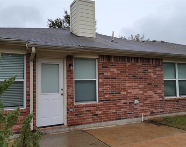 4831 Dark Canyon Court - Photo Thumbnail 23