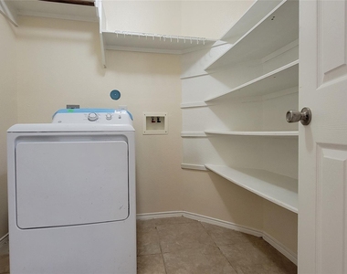 4831 Dark Canyon Court - Photo Thumbnail 18
