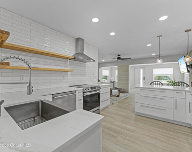 430 Michigan Avenue - Photo Thumbnail 7