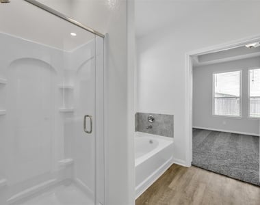 16609 Merry Pines Drive - Photo Thumbnail 21