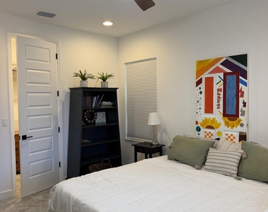 2245 Reeling Circle - Photo Thumbnail 23