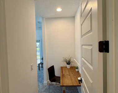 2245 Reeling Circle - Photo Thumbnail 40