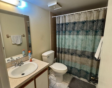 1680 Sunny Brook Lane Ne - Photo Thumbnail 9