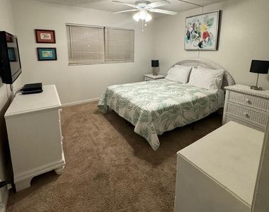 1680 Sunny Brook Lane Ne - Photo Thumbnail 11
