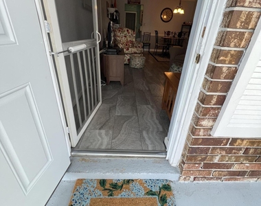 190 E Olmstead Drive - Photo Thumbnail 1