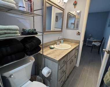 190 E Olmstead Drive - Photo Thumbnail 14