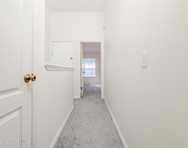 518 Steeplechase Lane - Photo Thumbnail 17