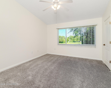 518 Steeplechase Lane - Photo Thumbnail 18