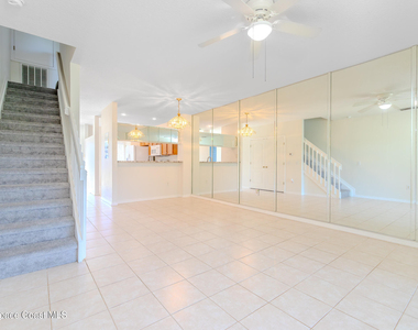 518 Steeplechase Lane - Photo Thumbnail 6