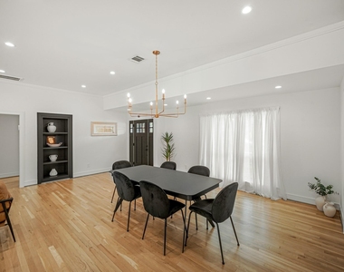 5630 Lymbar Drive - Photo Thumbnail 21