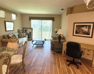142 Babylon Lane - Photo Thumbnail 14