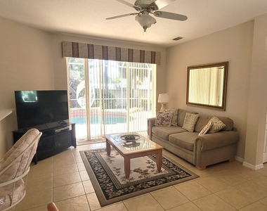 142 Babylon Lane - Photo Thumbnail 6