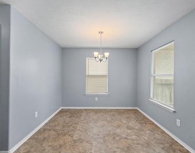 134 S Vesper Bend Circle - Photo Thumbnail 14
