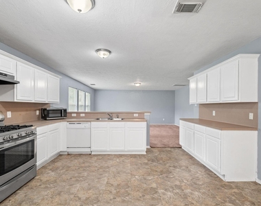 134 S Vesper Bend Circle - Photo Thumbnail 13