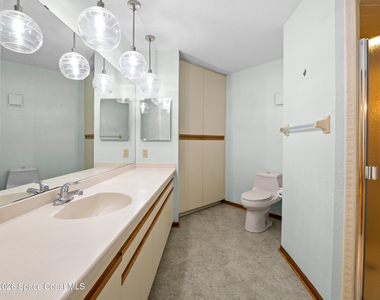 751 Greenwood Manor Circle - Photo Thumbnail 15