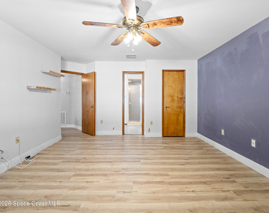 751 Greenwood Manor Circle - Photo Thumbnail 14