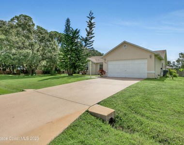 1460 Heartwellville Street Nw - Photo Thumbnail 1