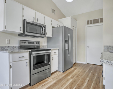 1460 Heartwellville Street Nw - Photo Thumbnail 8