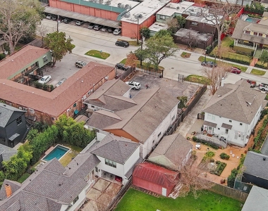 421 Emerson Street - Photo Thumbnail 26