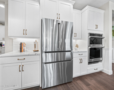 2258 Pangea Circle - Photo Thumbnail 15