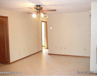 295 Nora Avenue - Photo Thumbnail 6
