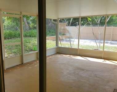 295 Nora Avenue - Photo Thumbnail 18