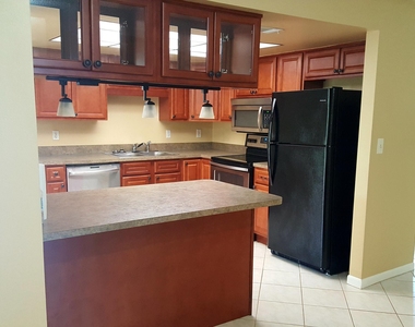 295 Nora Avenue - Photo Thumbnail 9
