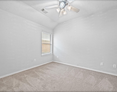 6423 Bonnie Chase Lane - Photo Thumbnail 24