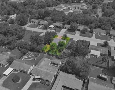 5242 Greylog Drive - Photo Thumbnail 23