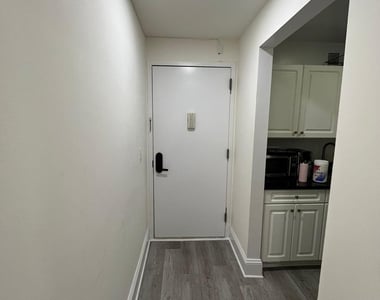 50w West 34th Street - Photo Thumbnail 3