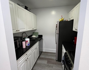 50w West 34th Street - Photo Thumbnail 2