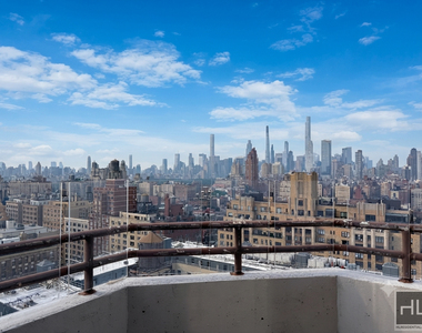 West 87th Street - Photo Thumbnail 6