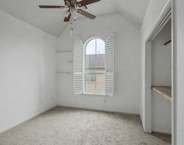 6363 Fairdale Lane - Photo Thumbnail 43