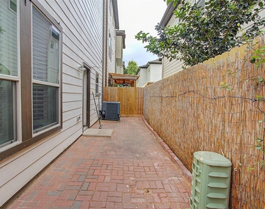6363 Fairdale Lane - Photo Thumbnail 27