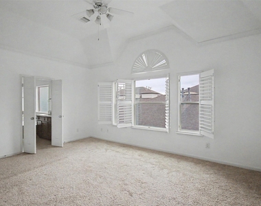 6363 Fairdale Lane - Photo Thumbnail 36